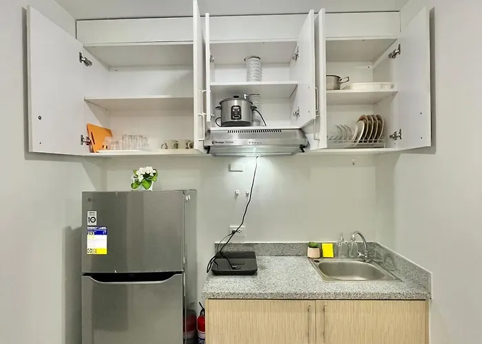 Apartment 2br Family For 6pax Near It Park Budget At Urban Deca Homes Banilad By Gerra Unit Nathan