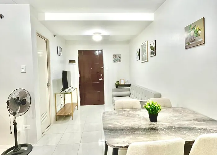2br Family For 6pax Near It Park Budget At Urban Deca Homes Banilad By Gerra Unit Nathan Mandaue City
