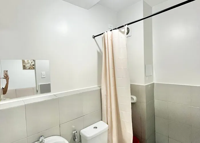 2br Family For 6pax Near It Park Budget At Urban Deca Homes Banilad By Gerra Unit Nathan Apartment Mandaue City